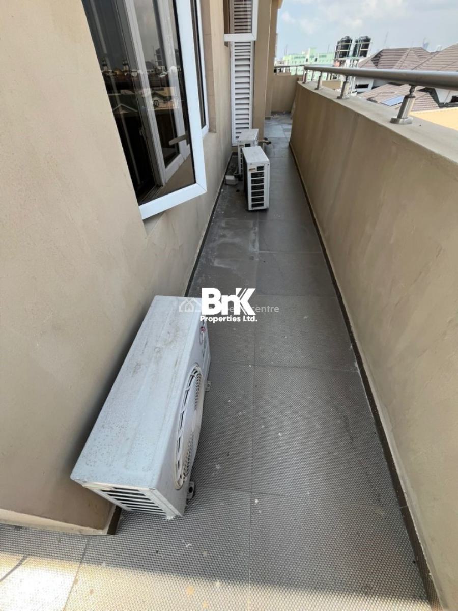 3-bedroom Penthouse with 2rooms Bq, Lekki Phase 1, Lekki, Lagos, Flat / Apartment for Rent