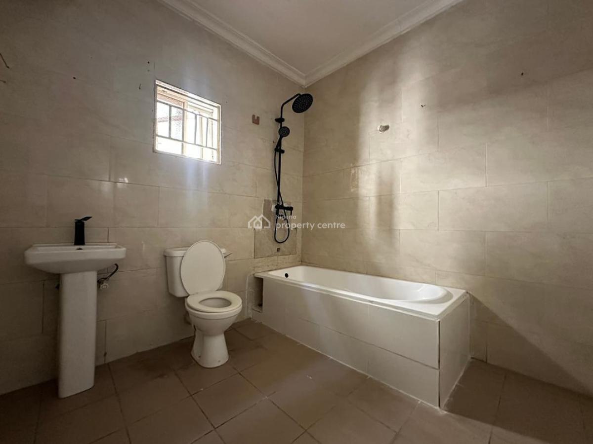 3-bedroom Apartment with Bq in Lekki Phase I, Lekki Phase 1, Lekki, Lagos, Flat / Apartment for Rent