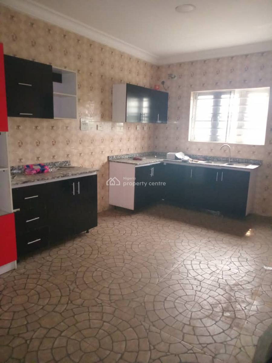3 Bed Apartment Ikeja Gra, Near Pwd for Gra Ikeja, Ikeja Gra, Ikeja, Lagos, Flat / Apartment for Rent