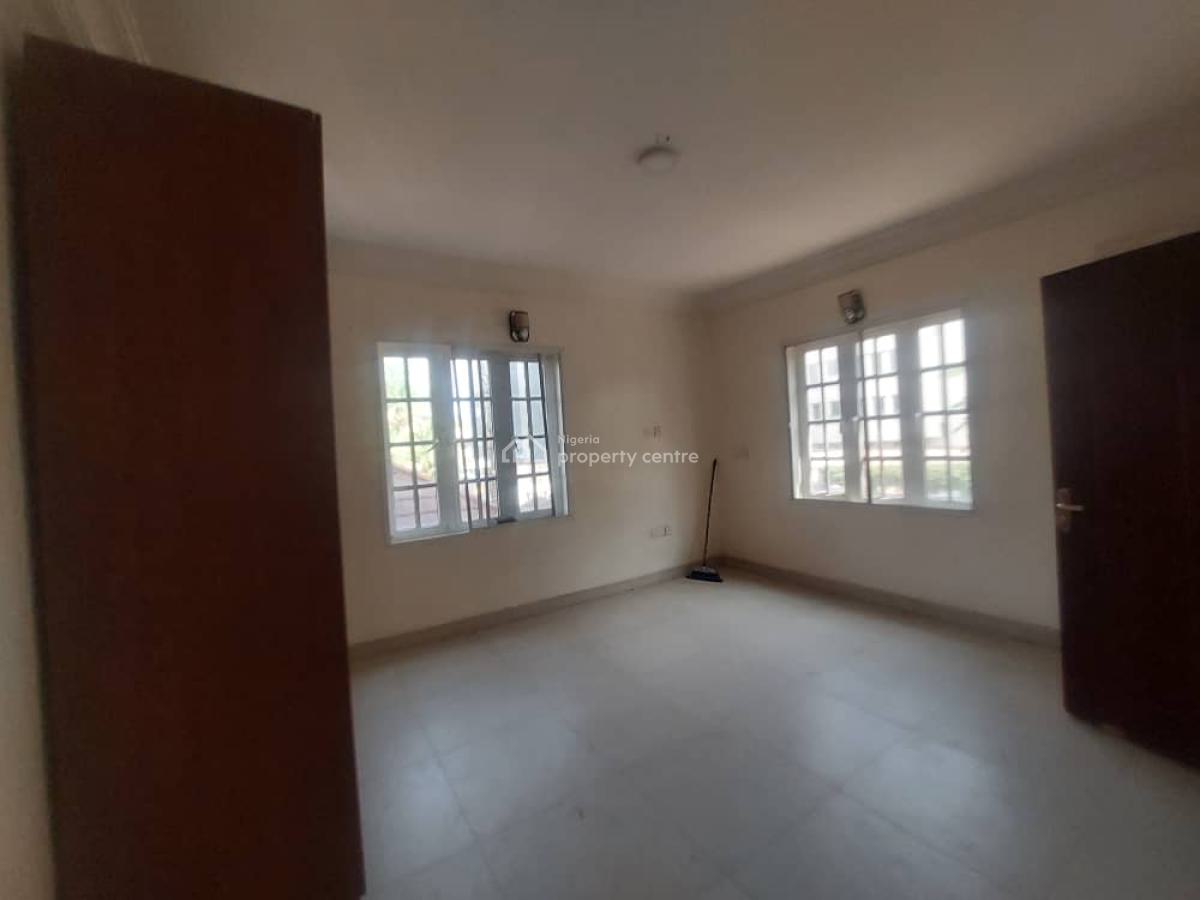 Serviced Massive 3 Bedroom Flat with a Room Bq, Off 4 Point, Oniru, Victoria Island (vi), Lagos, Flat / Apartment for Rent