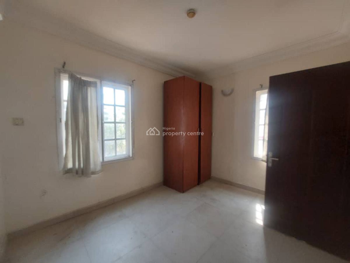 Serviced Massive 3 Bedroom Flat with a Room Bq, Off 4 Point, Oniru, Victoria Island (vi), Lagos, Flat / Apartment for Rent
