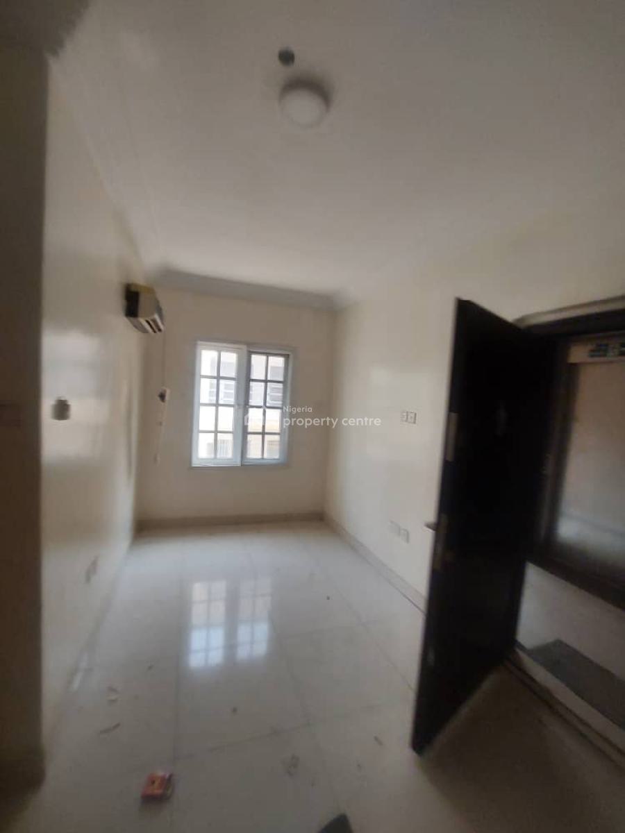 Serviced Massive 3 Bedroom Flat with a Room Bq, Off 4 Point, Oniru, Victoria Island (vi), Lagos, Flat / Apartment for Rent