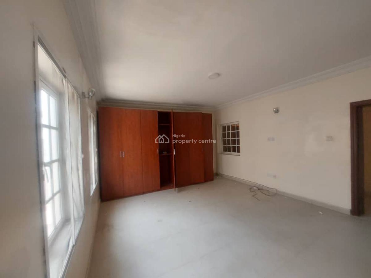 Serviced Massive 3 Bedroom Flat with a Room Bq, Off 4 Point, Oniru, Victoria Island (vi), Lagos, Flat / Apartment for Rent