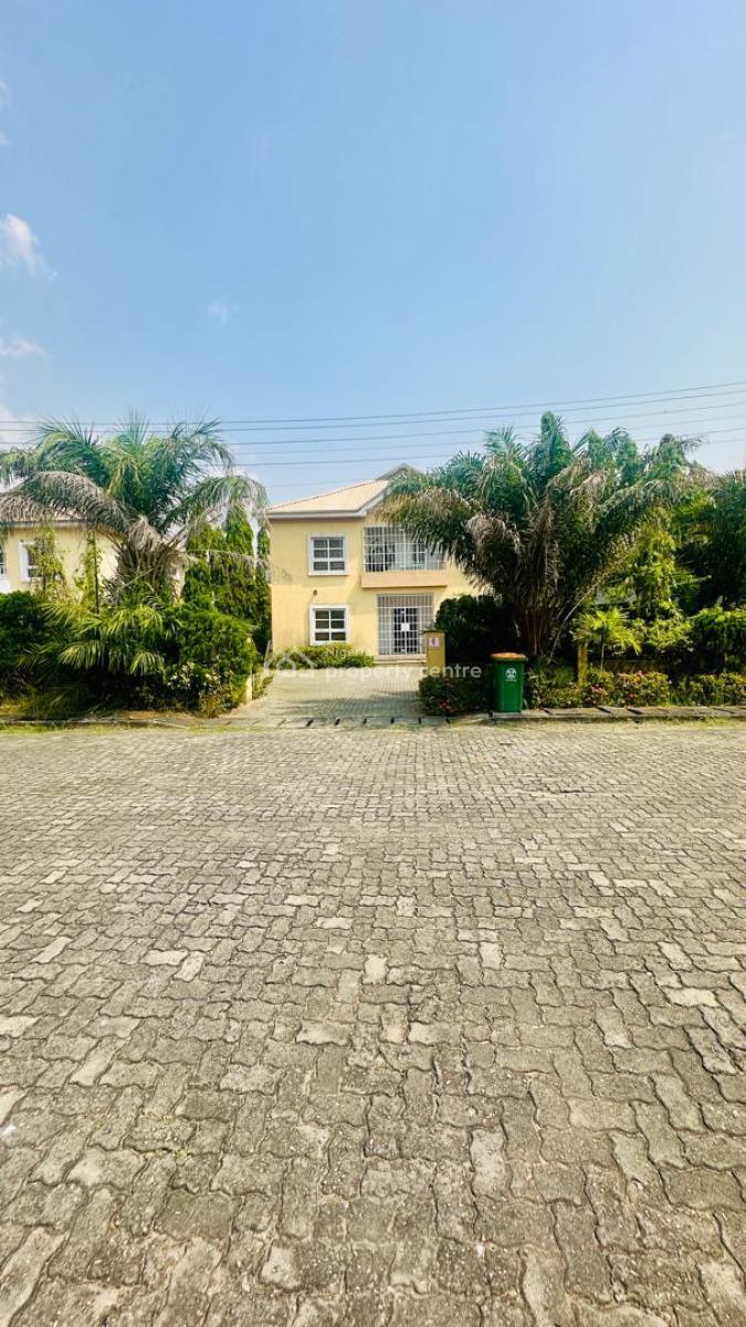 Prime 5-bedroom Luxury Home on 800 Sqm Land -- Governors Consent, Northern Foreshore Estate, Off Chevron Drive, Lekki, Lekki, Lagos, Detached Duplex for Sale