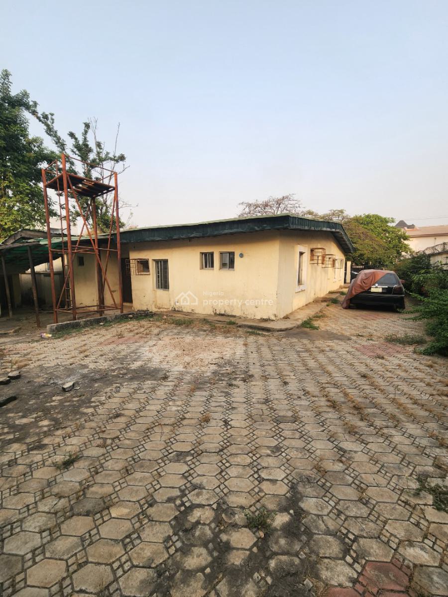 4 Bedroom Bungalow in a Prime Location, Zone 1, Zone 1, Wuse, Abuja, Detached Bungalow for Sale