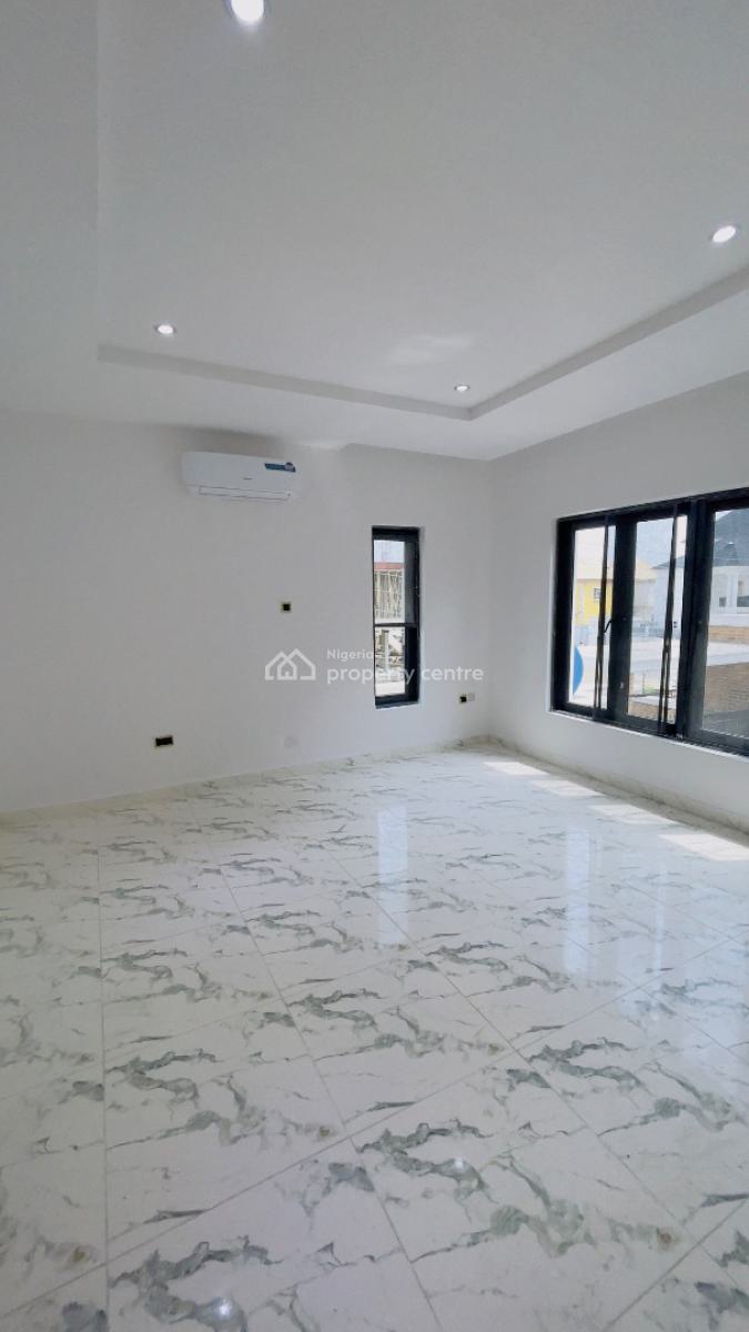 Brand New Two Bedroom Maisonette, Off Admiralty Way, Lekki Phase 1, Lekki, Lagos, Flat / Apartment for Rent
