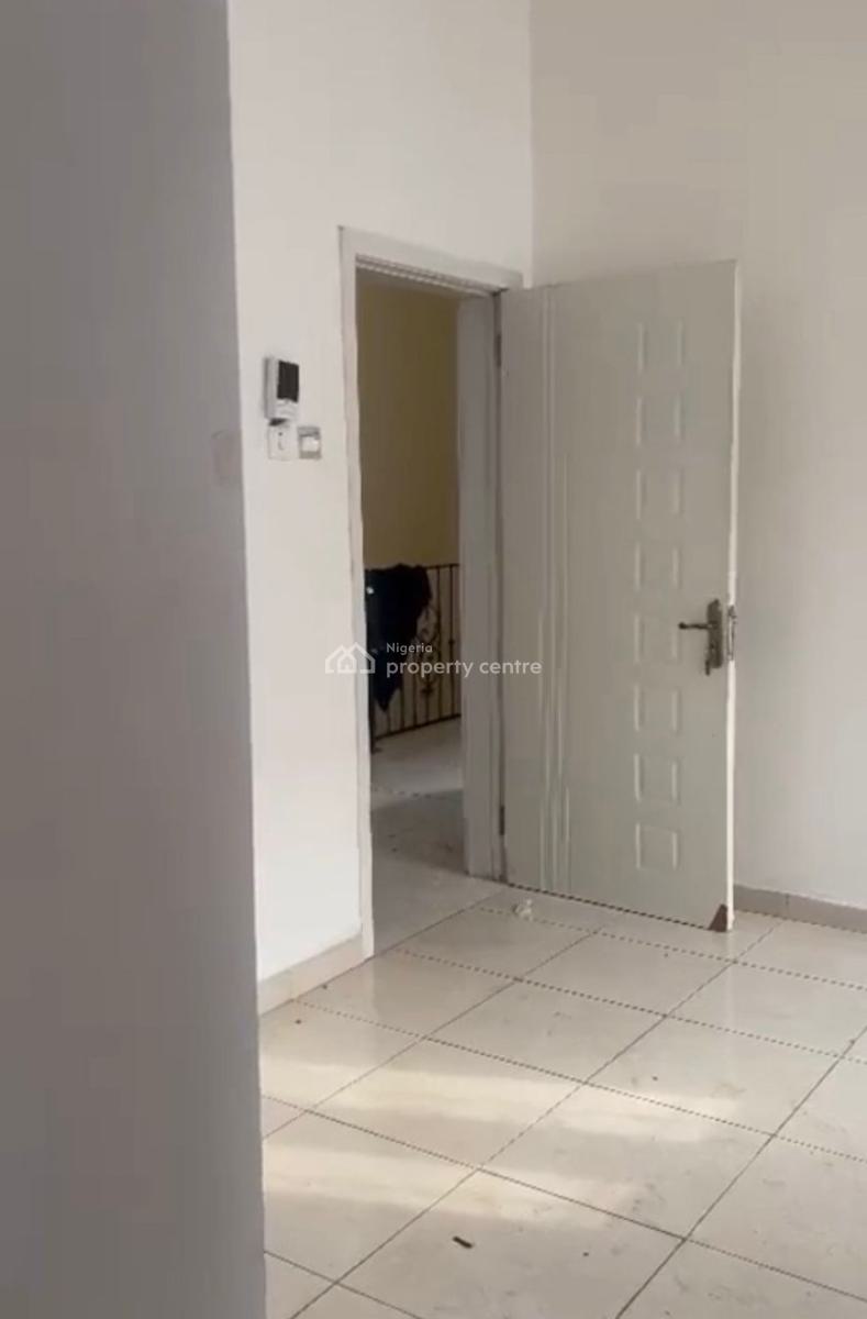 a Shared Apartment Single Room Self Contained, Bera Estate By Chevron, Lekki, Lagos, Self Contain (single Rooms) for Rent