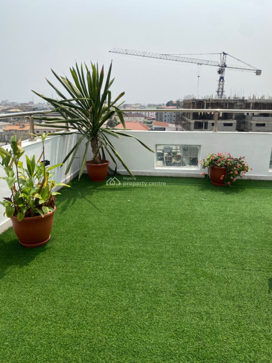 Luxury & Fully-furnished 4 Bedroom Maisonette Apartment with a Bq, Lekki Phase 1, Lekki, Lagos, Flat / Apartment for Rent