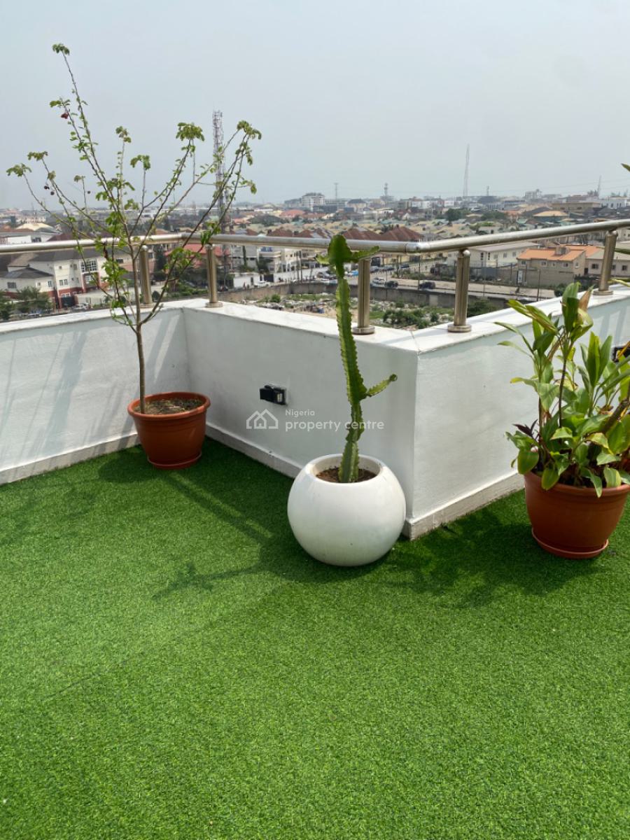 Luxury & Fully-furnished 4 Bedroom Maisonette Apartment with a Bq, Lekki Phase 1, Lekki, Lagos, Flat / Apartment for Rent