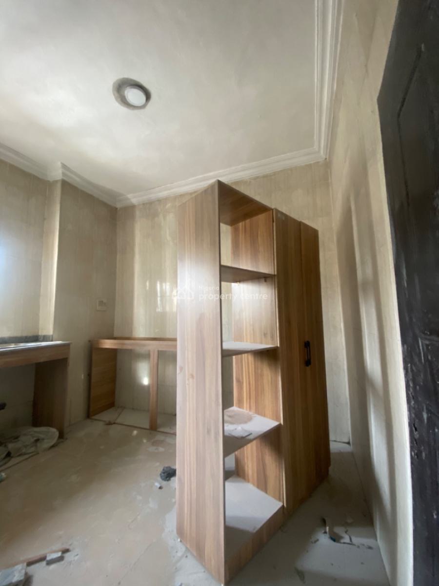 an Executive Two Bedroom Flat, Houston Estate Olokonla By Lagos Business Schools Ajah, Lekki, Lagos, Flat / Apartment for Rent