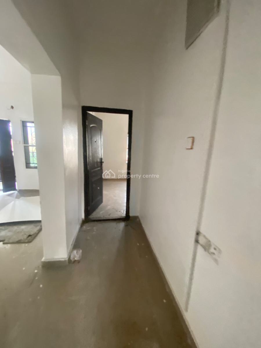 an Executive Two Bedroom Flat, Houston Estate Olokonla By Lagos Business Schools Ajah, Lekki, Lagos, Flat / Apartment for Rent