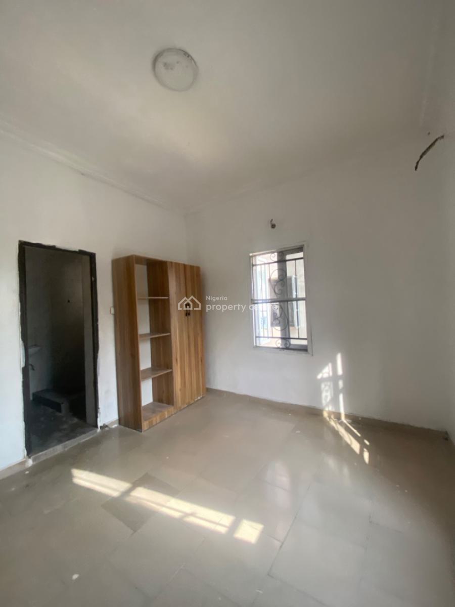 an Executive Two Bedroom Flat, Houston Estate Olokonla By Lagos Business Schools Ajah, Lekki, Lagos, Flat / Apartment for Rent