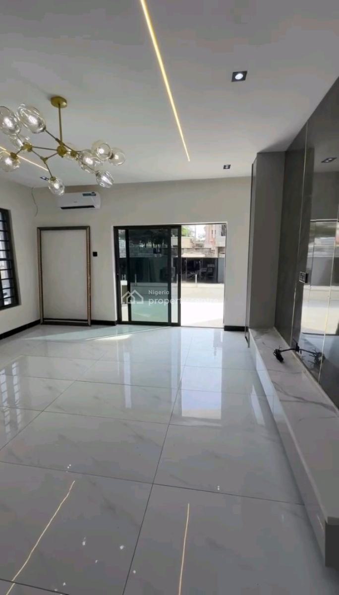 Luxurious 5-bedroom Detached Duplex -- Prime Guzape Main,, Guzape District, Abuja, Detached Duplex for Sale