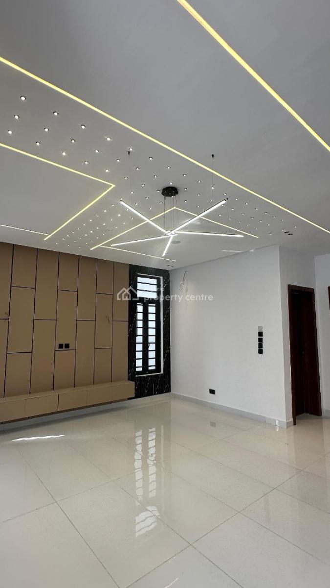 Well Built 4 Bedroom Semi Detached Duplex + Boys Quarters, Well Built 4 Bedroom Semi Detached Duplex + Boys Quarters, Ajah, Lagos, Semi-detached Duplex for Sale