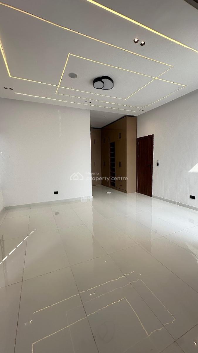 Well Built 4 Bedroom Semi Detached Duplex + Boys Quarters, Well Built 4 Bedroom Semi Detached Duplex + Boys Quarters, Ajah, Lagos, Semi-detached Duplex for Sale