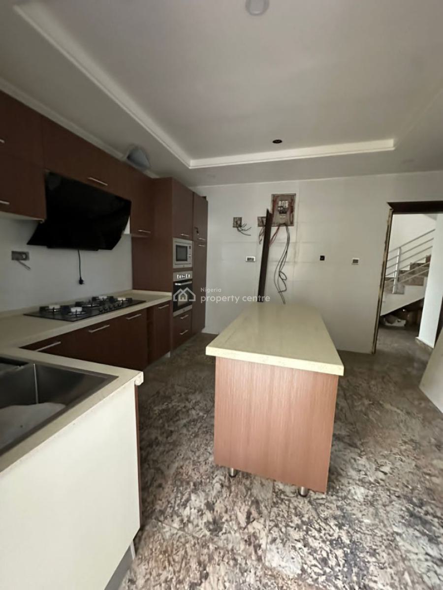 Well Built 4 Beds Terraced Duplex with  1 Room Bq on Corner Piece, Wuye, Abuja, Terraced Duplex for Sale