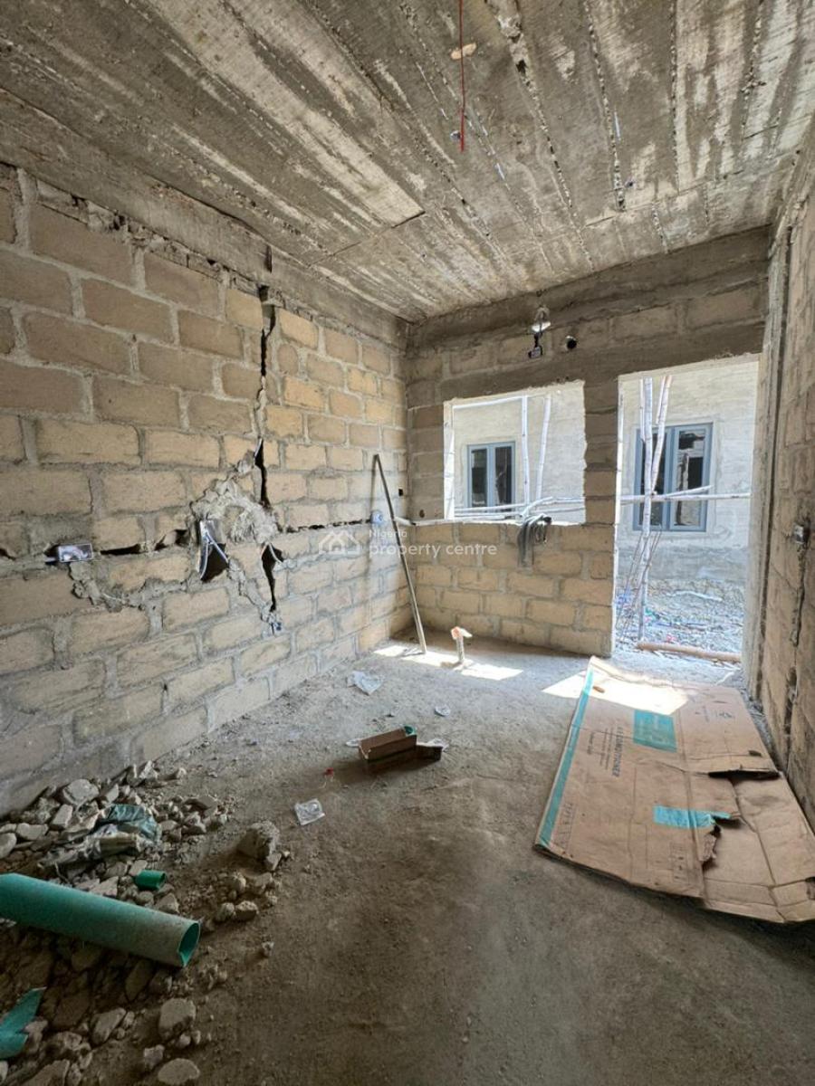 Well Secured Estate 3 Bedroom Semi-detached Duplex, Hi-life Estate, Ogombo, Ajah, Lagos, Semi-detached Duplex for Sale