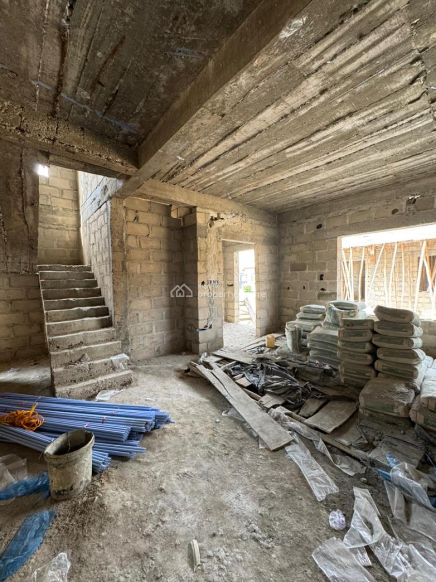 Well Secured Estate 3 Bedroom Semi-detached Duplex, Hi-life Estate, Ogombo, Ajah, Lagos, Semi-detached Duplex for Sale