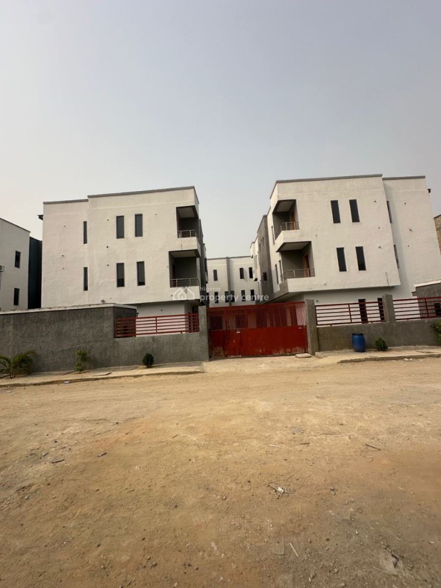 Spaciously Built 4bed Semi Detached&4bed Terrace  in Ikota ,lekki, Ikota ,lekki ,lagos ,nigeria, Ikota, Lekki, Lagos, Semi-detached Duplex for Sale