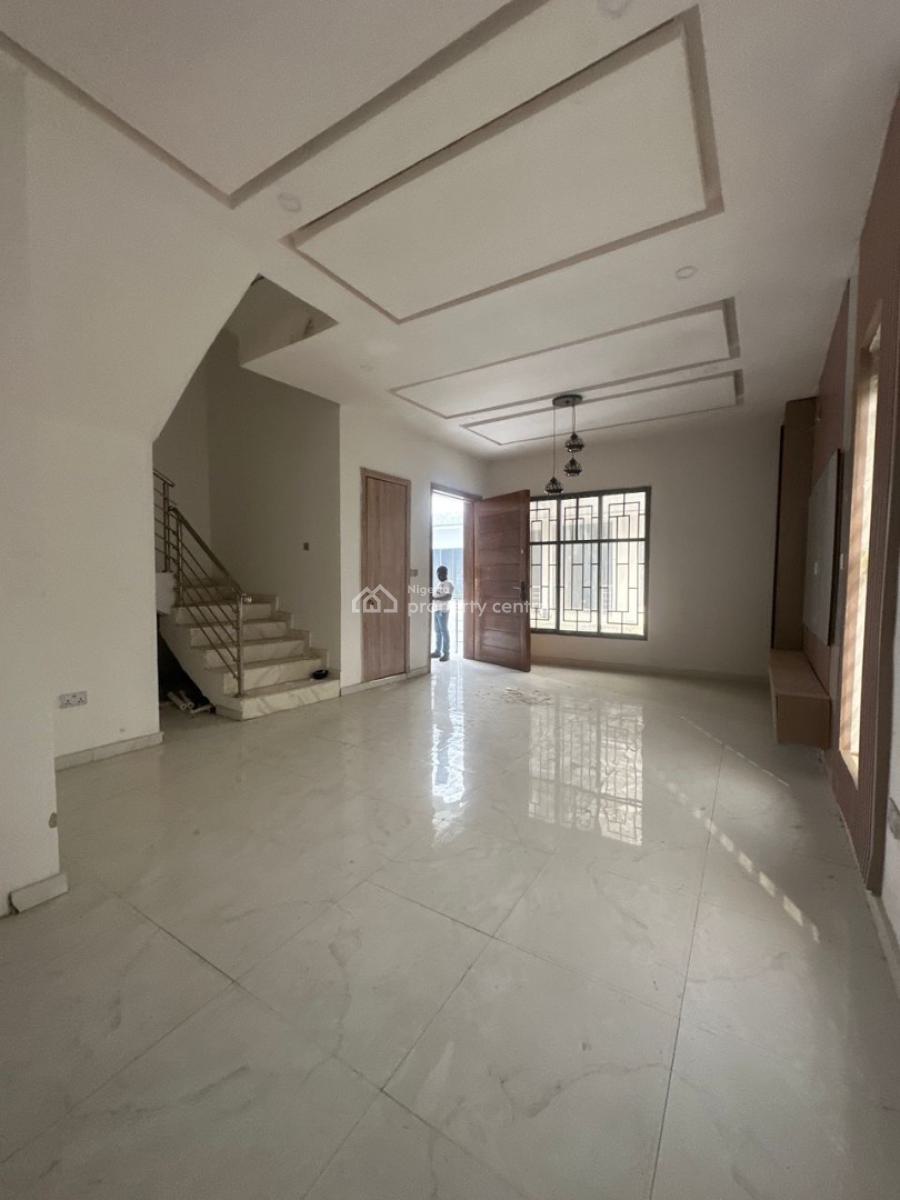 Spaciously Built 4bed Semi Detached&4bed Terrace  in Ikota ,lekki, Ikota ,lekki ,lagos ,nigeria, Ikota, Lekki, Lagos, Semi-detached Duplex for Sale