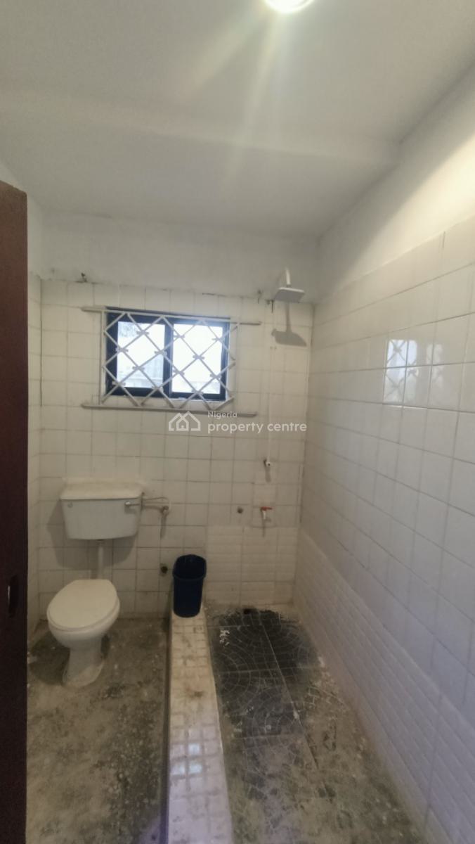 Renovated 3bedroom Flat with Pop, Ojokoro Newtown Agric Ikorodu Lagos, Agric, Ikorodu, Lagos, Flat / Apartment for Rent