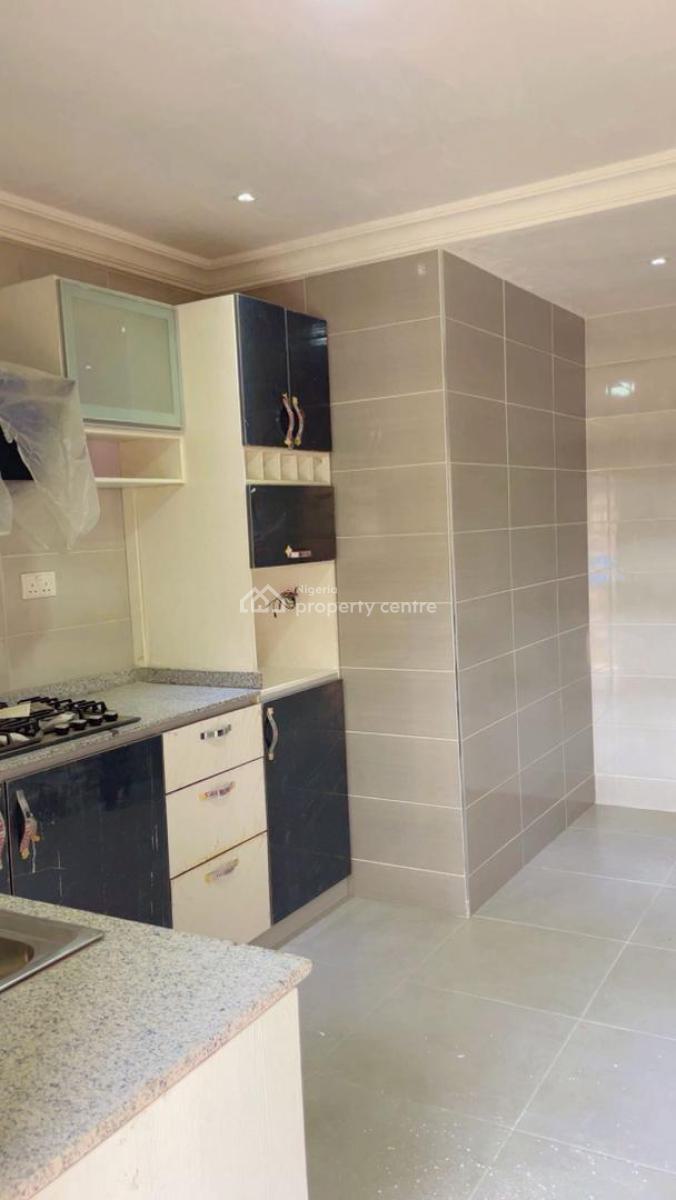 Brand New and Serviced 3bedroom Apartments, Badore Road, Ajah, Ajah, Lagos, Flat / Apartment for Rent