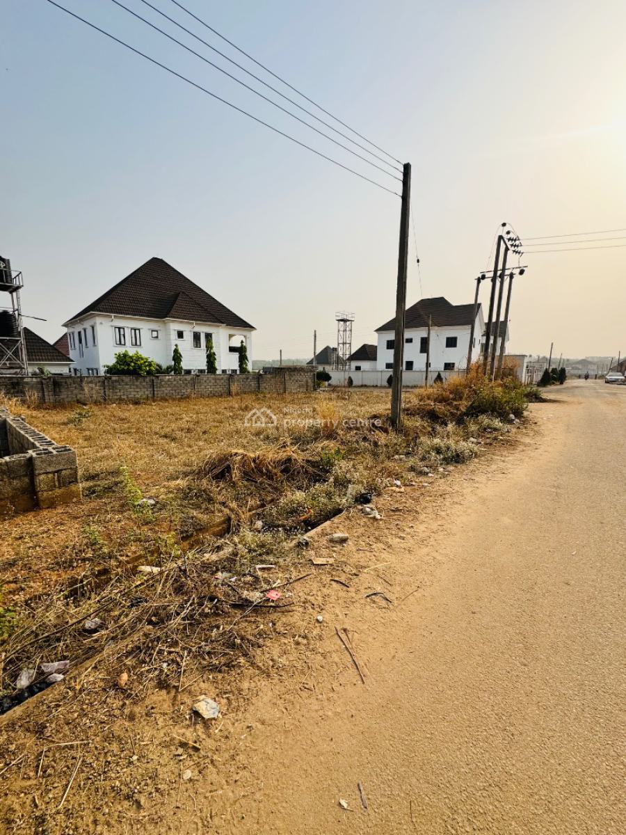 Well Situated and Prime Estate Plot on Corner Piece, Nnpc Estate, Life Camp, Abuja, Residential Land for Sale