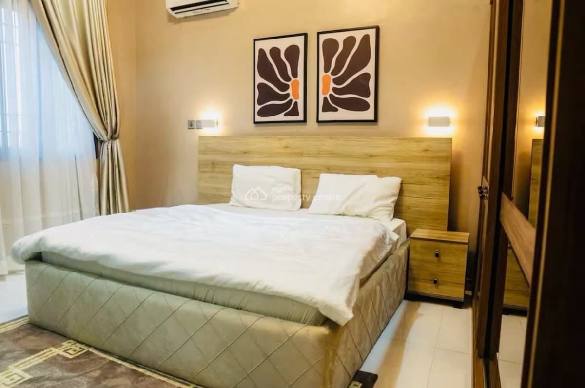 Fully Furnished and Serviced 3 Bedroom Apartment, Off Admiralty Way, Lekki Phase 1, Lekki, Lagos, Flat / Apartment for Rent