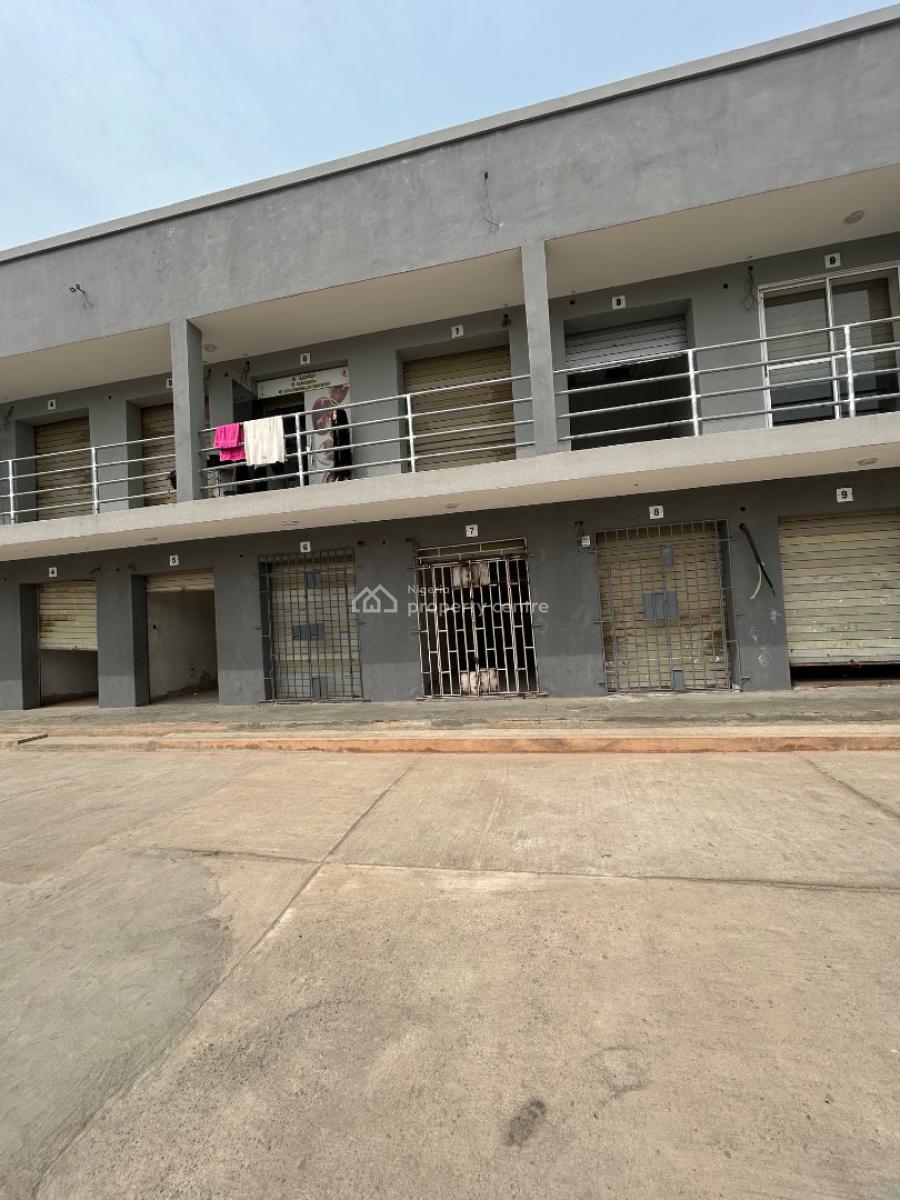 Retail Shop, Shomolu, Lagos, Plaza / Complex / Mall for Rent