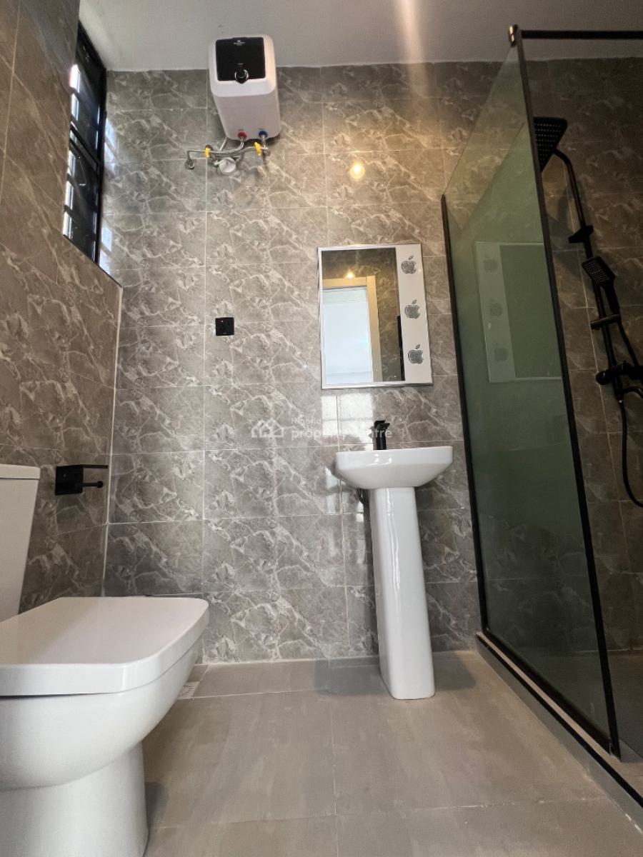 Brand New 2bedroom Apartment, Ologolo, Lekki, Lagos, Flat / Apartment for Sale