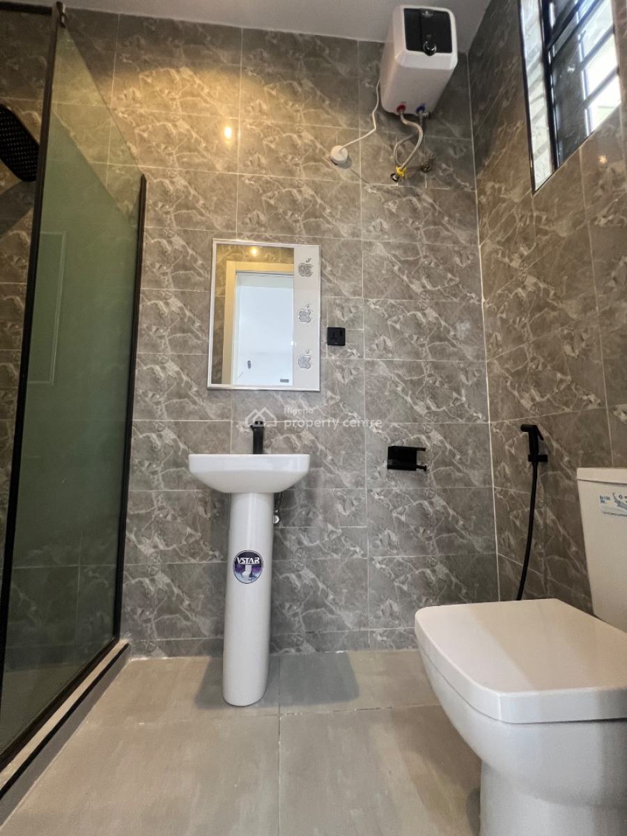 Brand New 2bedroom Apartment, Ologolo, Lekki, Lagos, Flat / Apartment for Sale