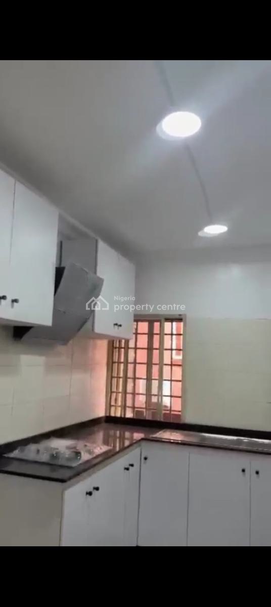 Luxurious Apartment with Modern Facilities, Alagomeji, Yaba, Lagos, Terraced Duplex for Rent