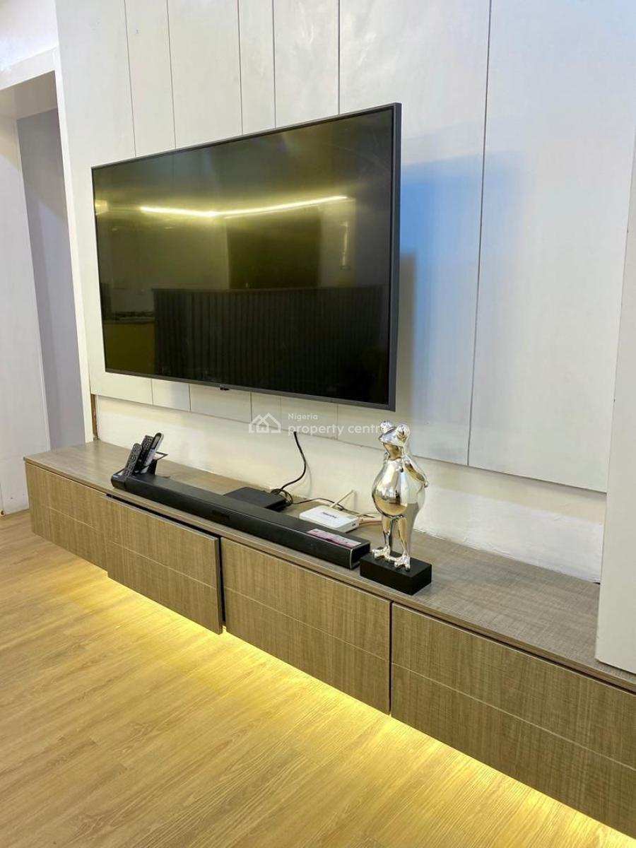 Aesthetically Pleasing Luxury 1 Bedroom Apartment with 24/7 Power Supp, Lekki Phase 1, Lekki, Lagos, Flat / Apartment Short Let