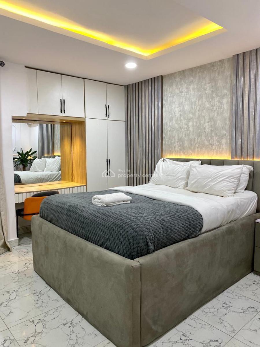 Aesthetically Pleasing Luxury 1 Bedroom Apartment with 24/7 Power Supp, Lekki Phase 1, Lekki, Lagos, Flat / Apartment Short Let