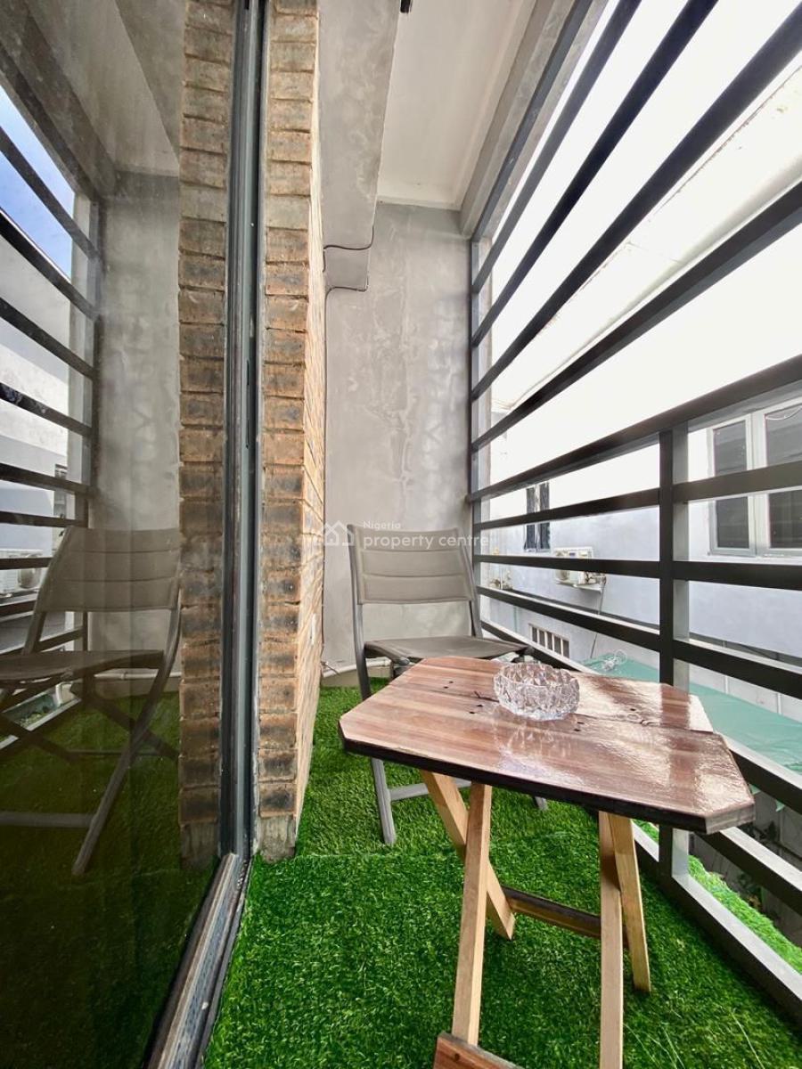 Aesthetically Pleasing Luxury 1 Bedroom Apartment with 24/7 Power Supp, Lekki Phase 1, Lekki, Lagos, Flat / Apartment Short Let