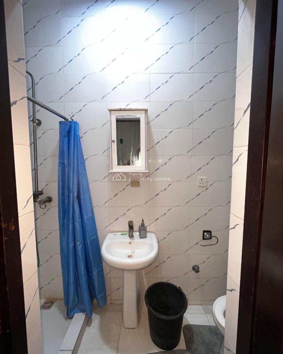 Lovely 2 Bedroom Apartment, Oral Estate, Lekki, Lagos, Block of Flats for Sale