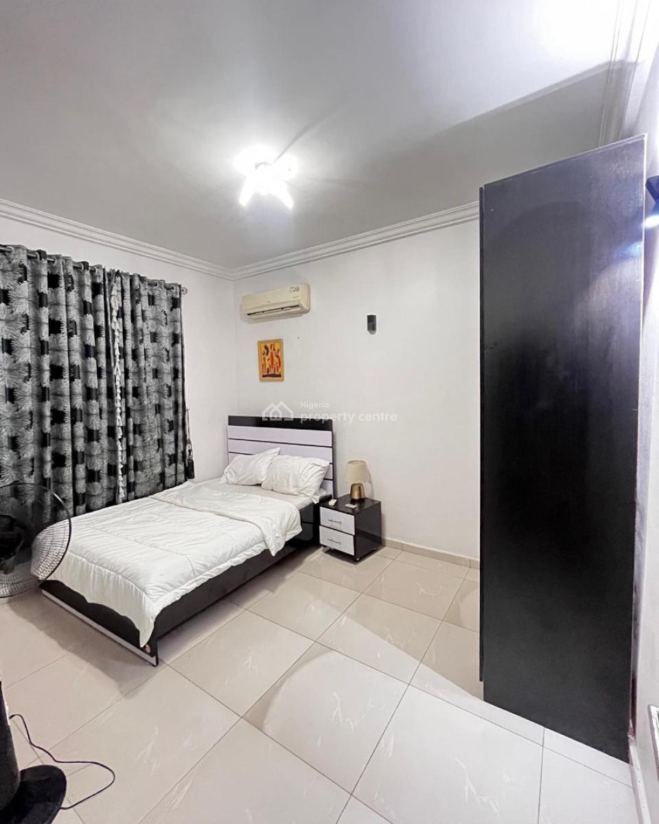 Lovely 2 Bedroom Apartment, Oral Estate, Lekki, Lagos, Block of Flats for Sale