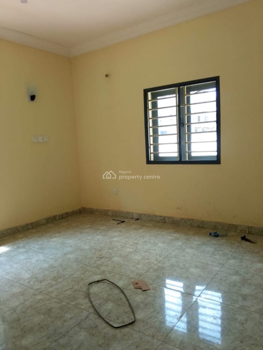 Spacious 3 Bedroom Flat with Bq (2nd Floor) -- Prime Idu Estate, By Nizamiye Hospital, Idu Industrial, Abuja, Flat / Apartment for Rent