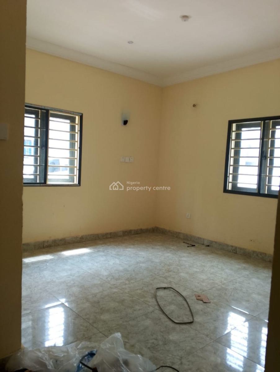 Spacious 3 Bedroom Flat with Bq (2nd Floor) -- Prime Idu Estate, By Nizamiye Hospital, Idu Industrial, Abuja, Flat / Apartment for Rent