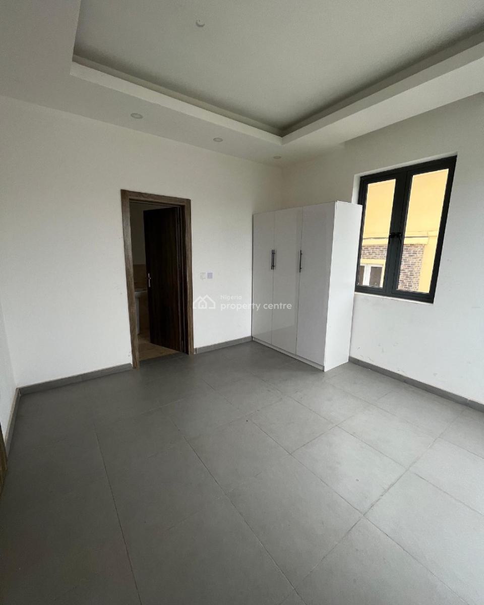 Lovely 2 Bedroom Apartment, Agungi, Agungi, Lekki, Lagos, Block of Flats for Sale