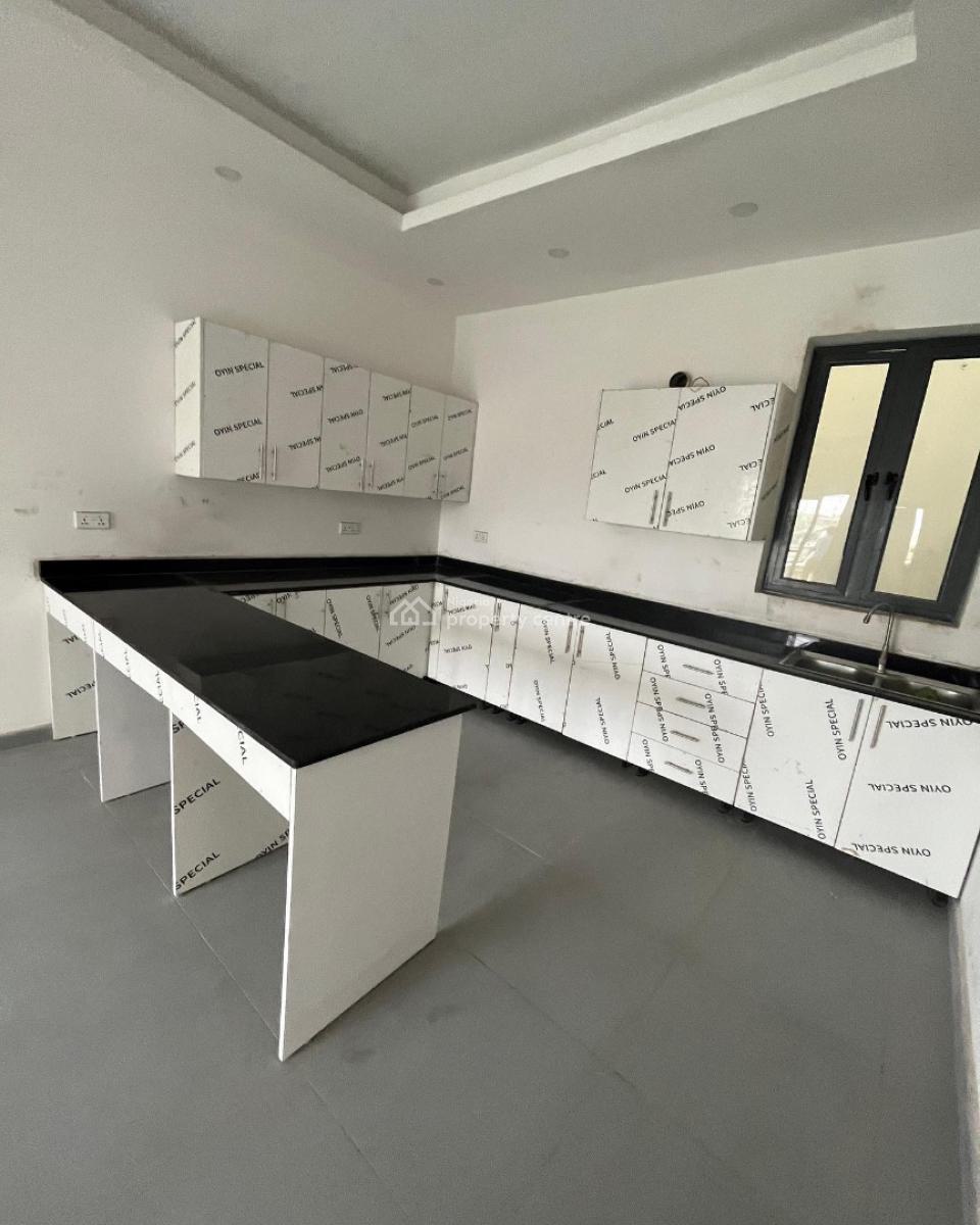 Lovely 2 Bedroom Apartment, Agungi, Agungi, Lekki, Lagos, Block of Flats for Sale