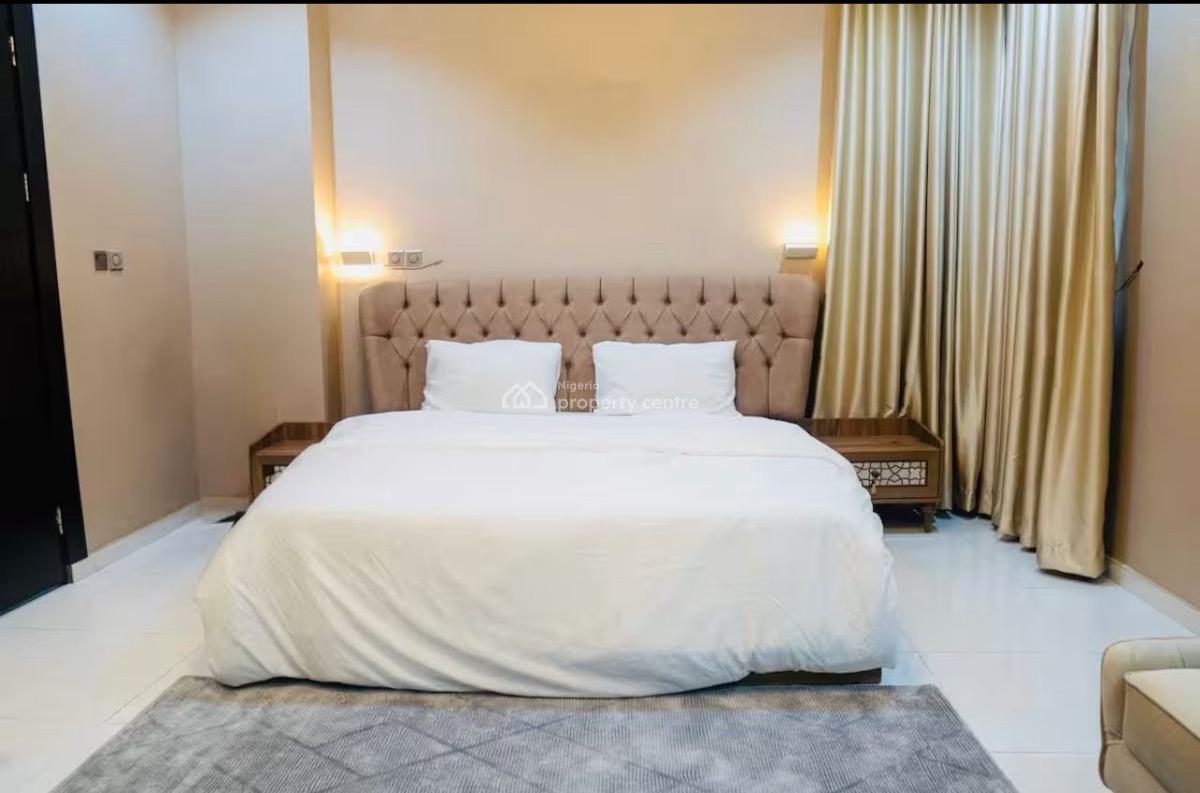 Furnished Three Bedroom Apartment, Off Admiralty Way, Lekki Phase 1, Lekki, Lagos, Flat / Apartment for Rent