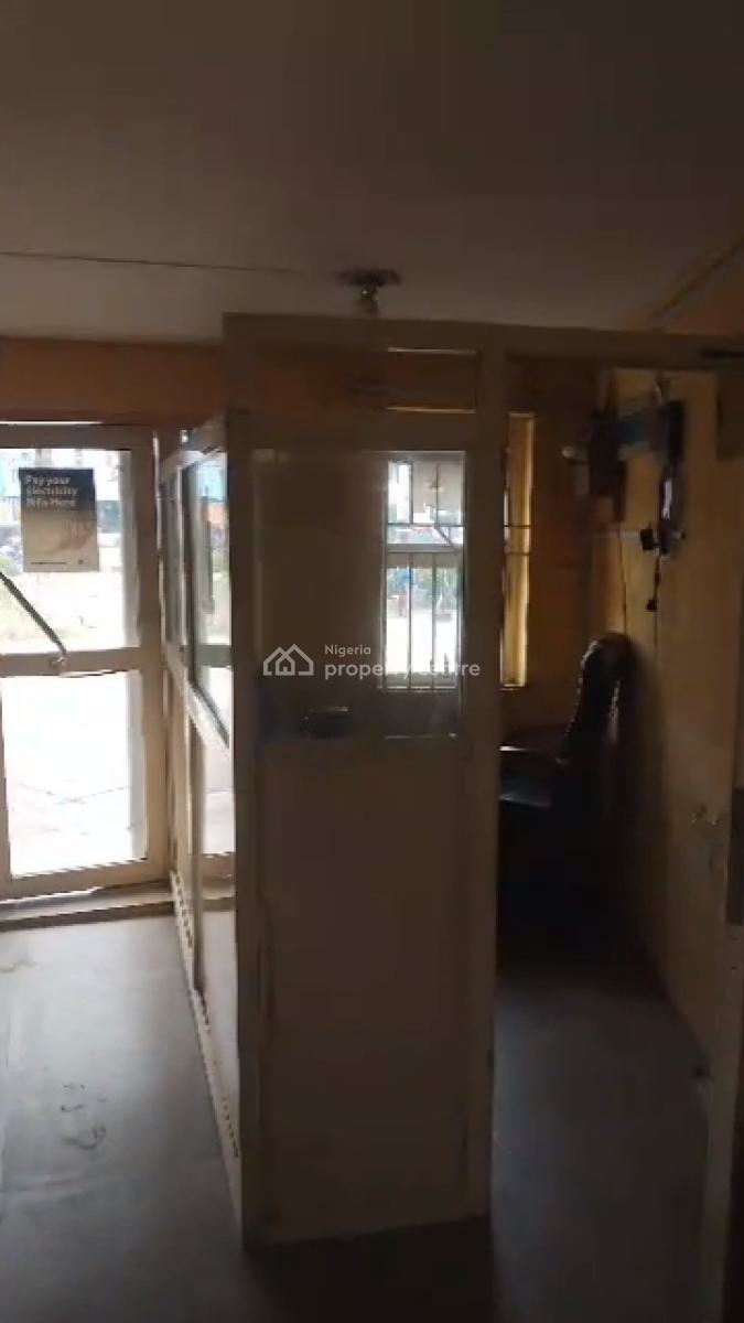 Ground Floor Shop Space, Ogunnusi Road, Ojodu, Lagos, Shop for Rent