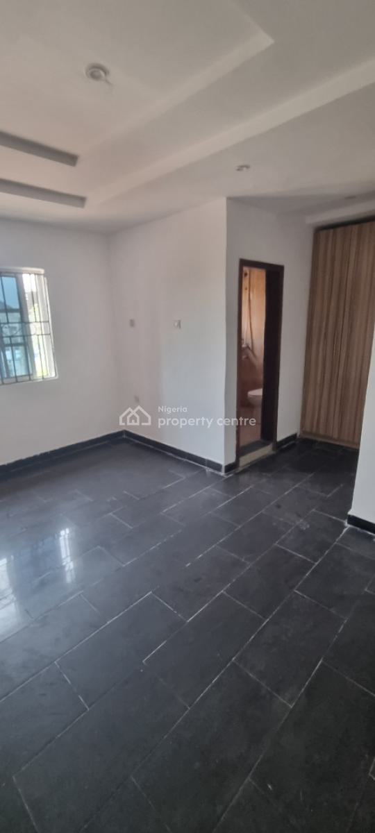 Well Renovated and Spacious Mini Flat, Okunajah, Eti-osa, Lekki, Lagos, Mini Flat (room and Parlour) for Rent