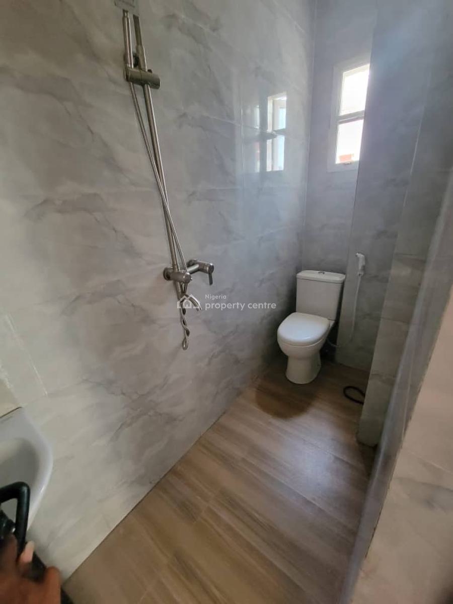 3 Bedroom Flat (first-floor Front Flat) in Surulere, Ikate, Surulere, Surulere, Lagos, Flat / Apartment for Sale