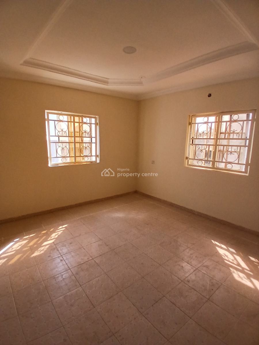 Newly Renovated 3 Bedrooms En Suite in an Estate, Gaduwa, Abuja, Semi-detached Bungalow for Rent