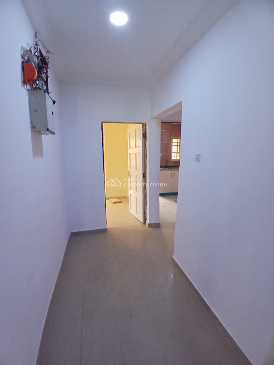 Newly Renovated 3 Bedrooms En Suite in an Estate, Gaduwa, Abuja, Semi-detached Bungalow for Rent