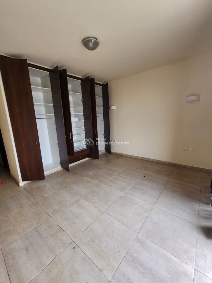 Massive 2 Bedroom Pentf-flat with a Bq on The 15th Floor, Old Ikoyi, Ikoyi, Lagos, Flat / Apartment for Rent