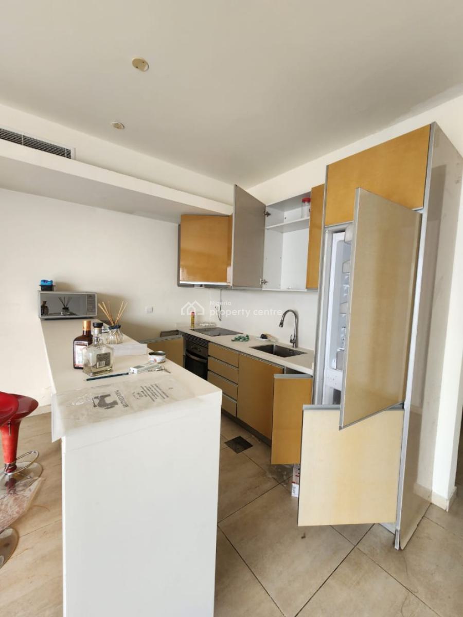 Massive 2 Bedroom Pentf-flat with a Bq on The 15th Floor, Old Ikoyi, Ikoyi, Lagos, Flat / Apartment for Rent