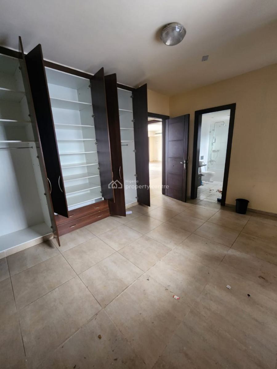 Massive 2 Bedroom Pentf-flat with a Bq on The 15th Floor, Old Ikoyi, Ikoyi, Lagos, Flat / Apartment for Rent